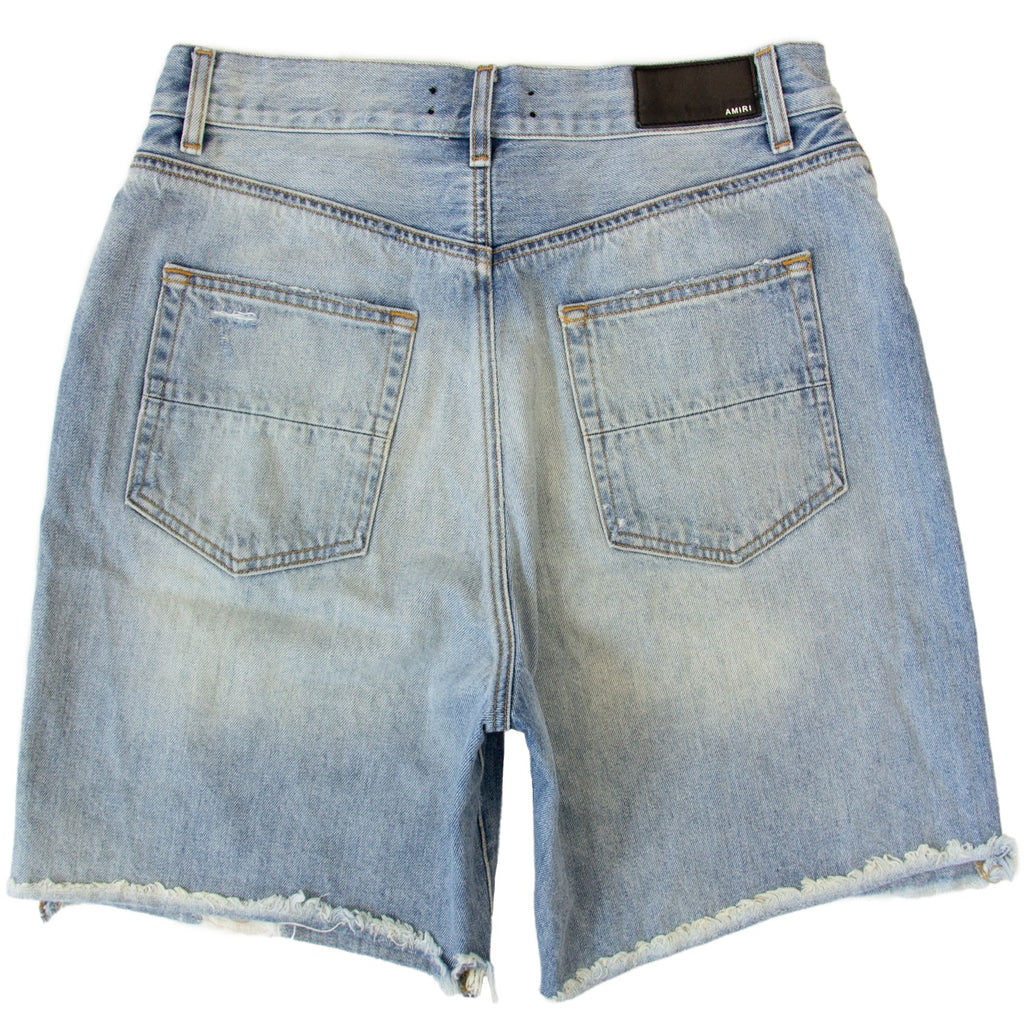 DISTRESSED DENIM SHORT