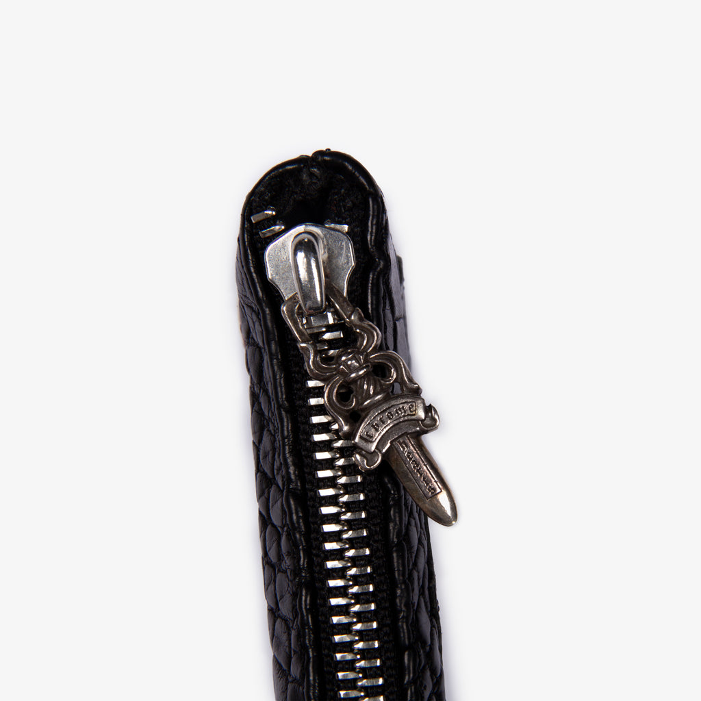 BLACK ALLIGATOR CROSS PATCH ZIP WALLET