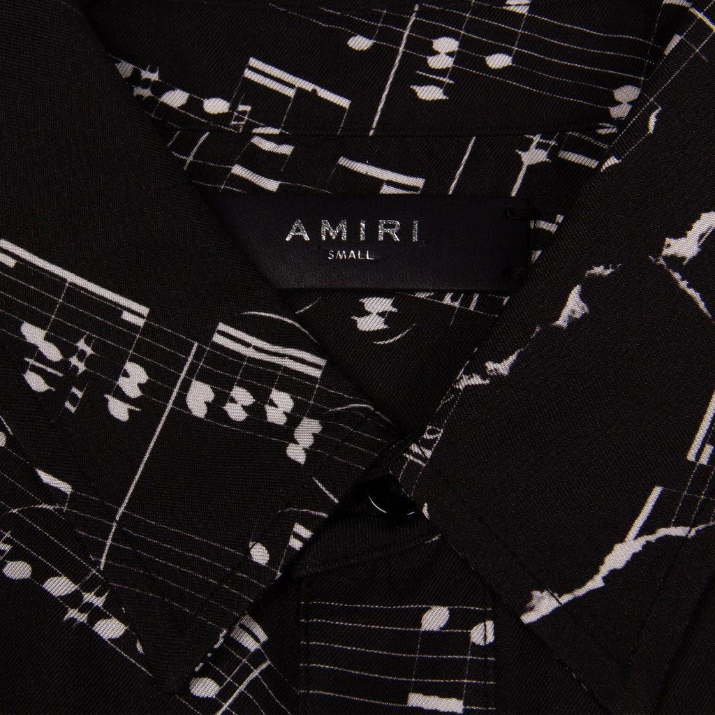 MUSIC NOTES BUTTON UP