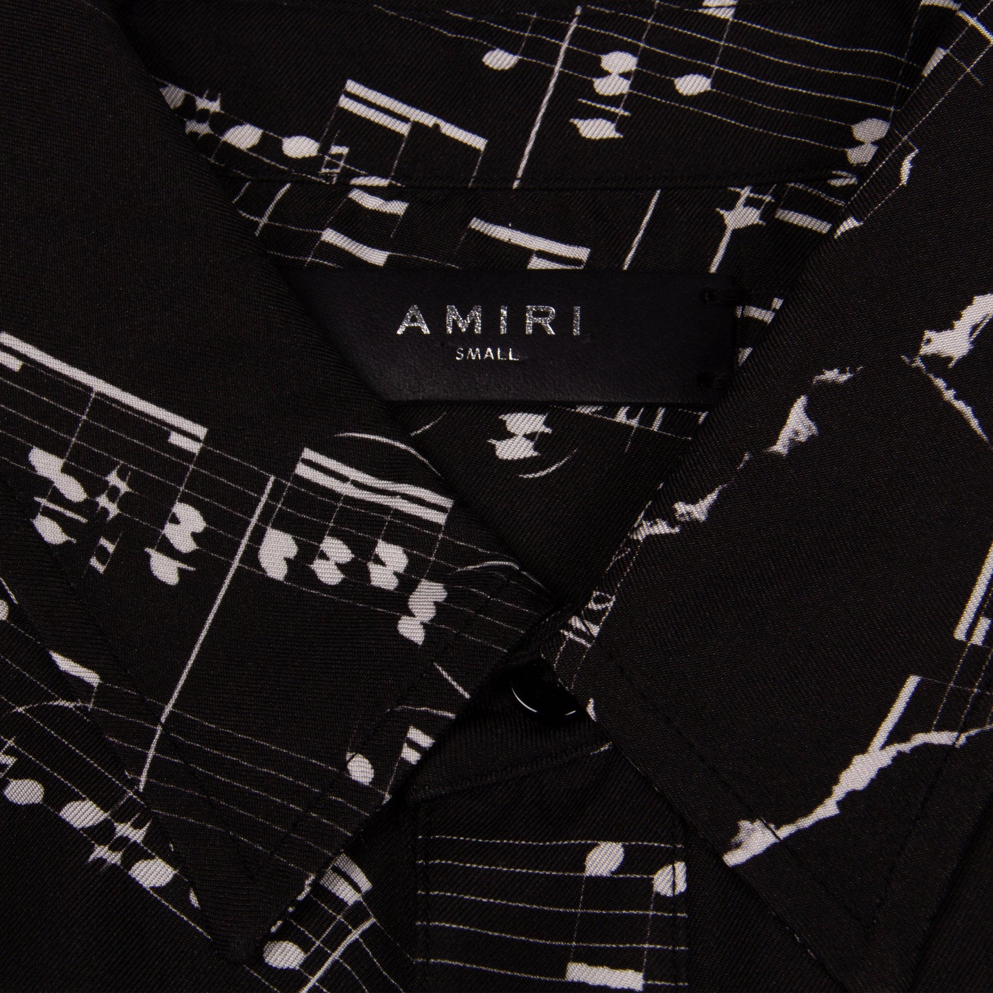 MUSIC NOTES BUTTON UP