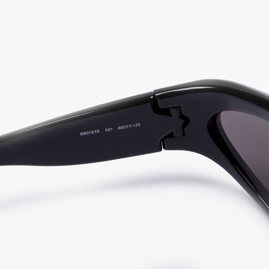 BLACK SWIFT OVAL SUNGLASSES
