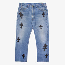 Load image into Gallery viewer, CLASSIC CROSS PATCH DENIM