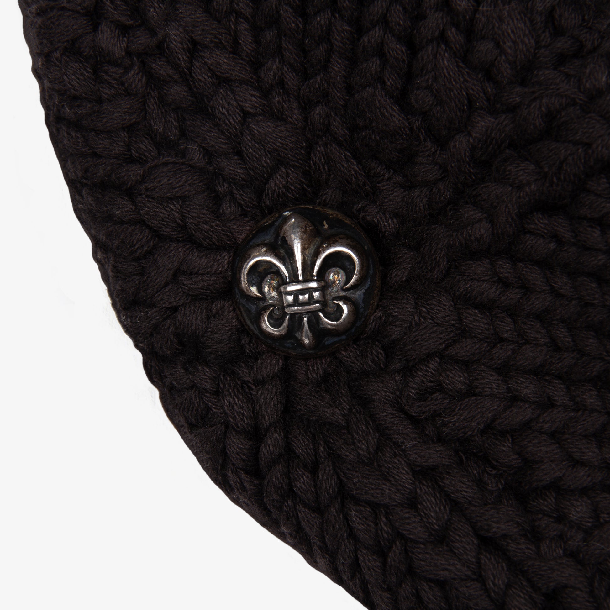LEATHER FLEUR PATCH KNIT BEANIE
