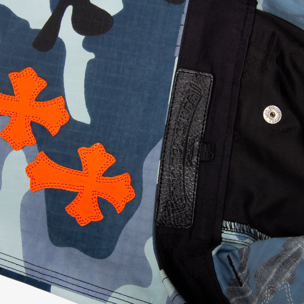 ARTIC CAMO ORANGE PATCH SHORT