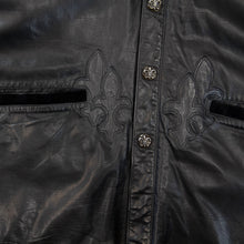 Load image into Gallery viewer, LE FLEUR PATCH LEATHER COAT