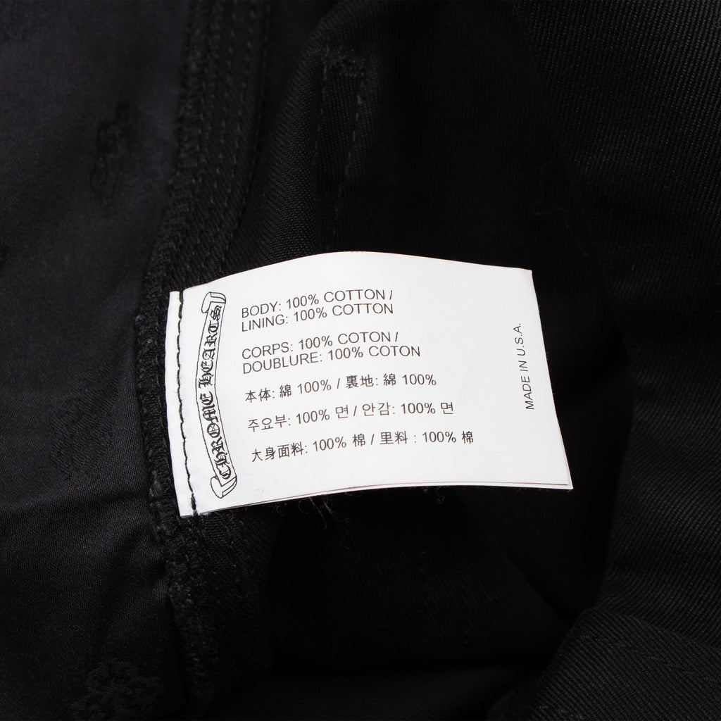 BLACK CARPENTER SHORT