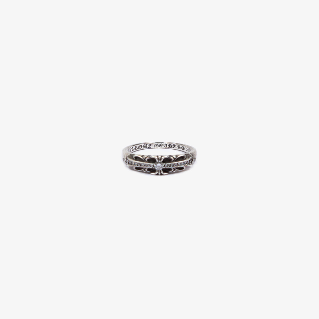 DIAMOND BABY FLORAL RING