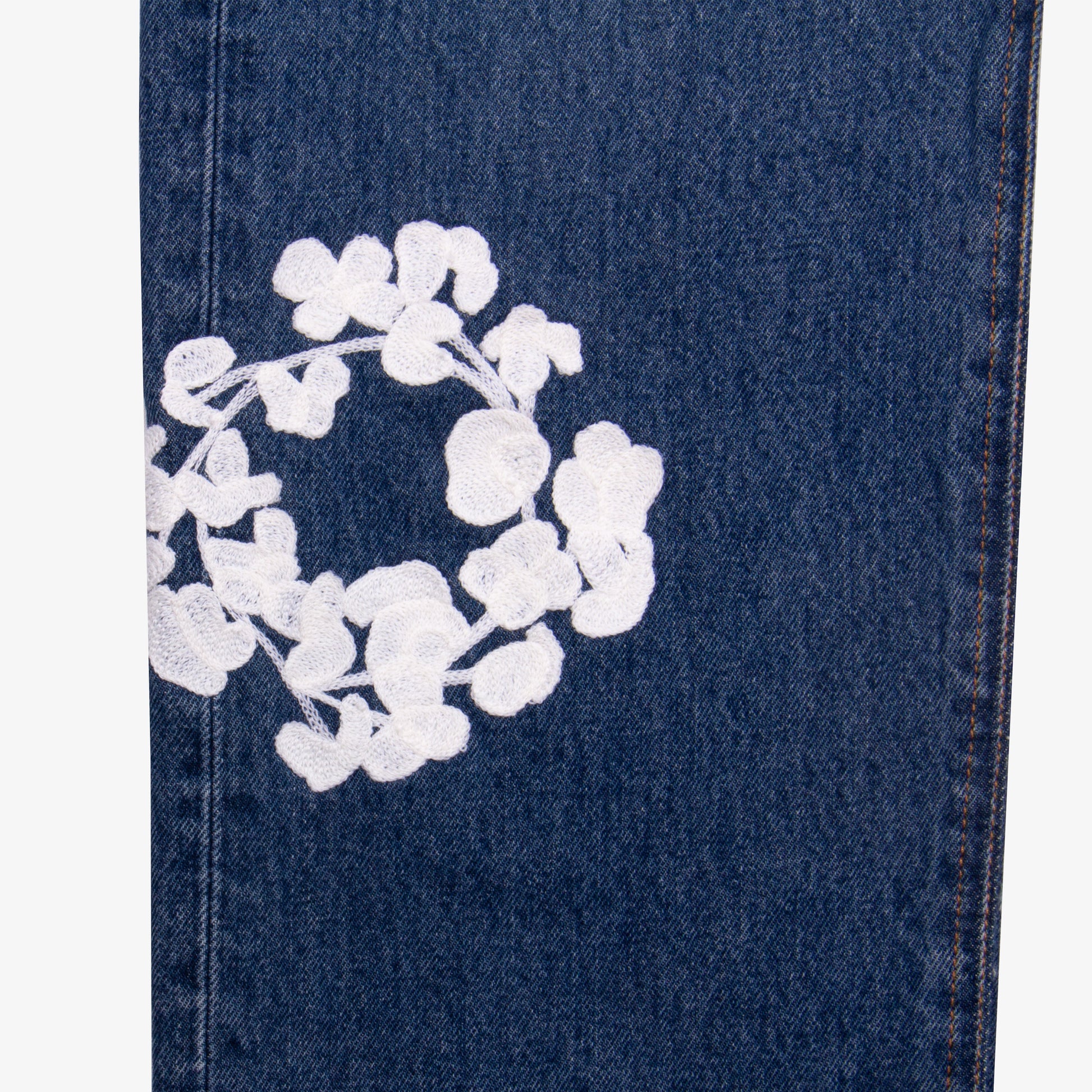 CHAIN STITCH COTTON WREATH DENIM