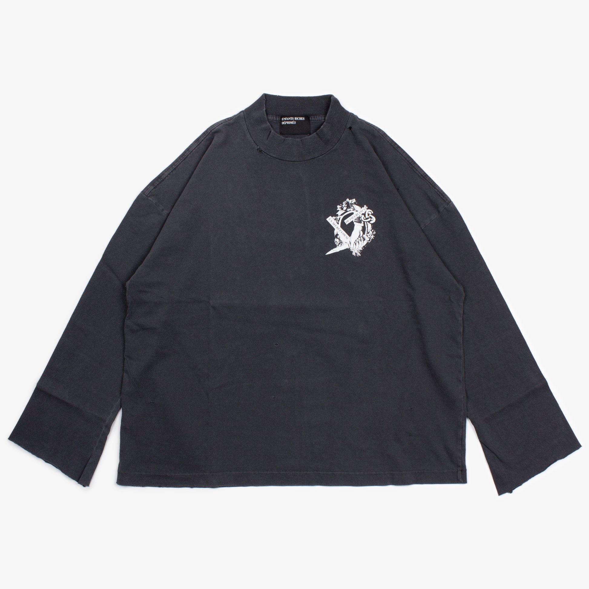 UN SECRET LONG SLEEVE TEE