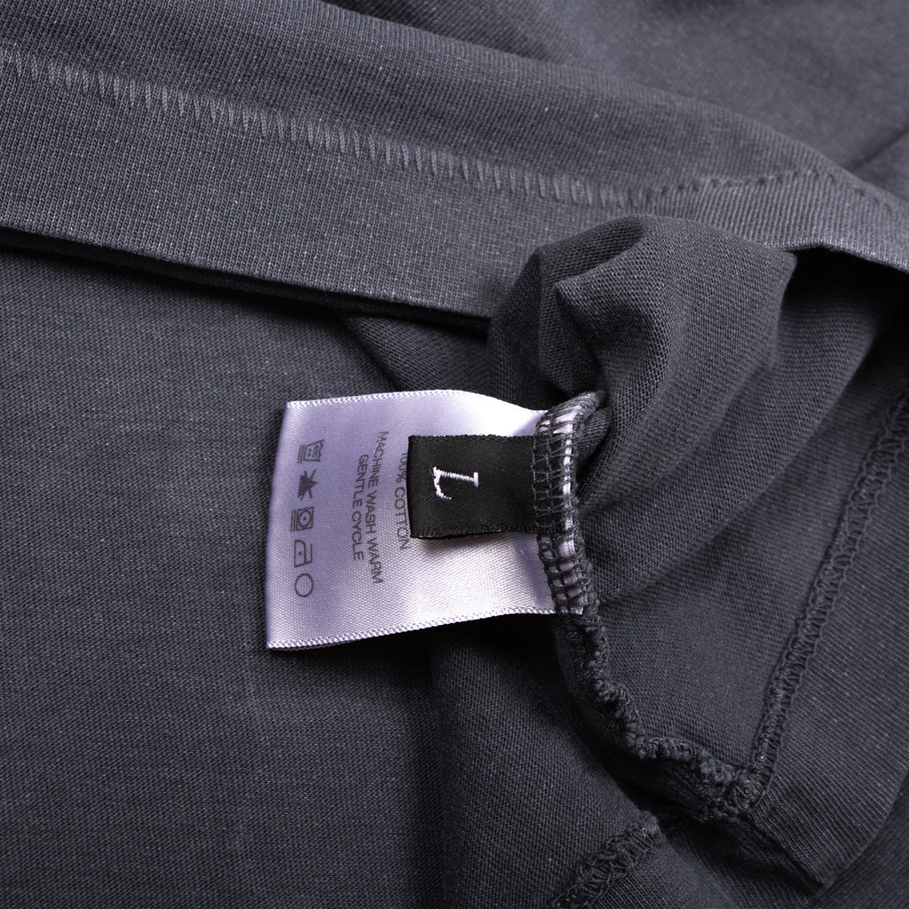 UN SECRET LONG SLEEVE TEE