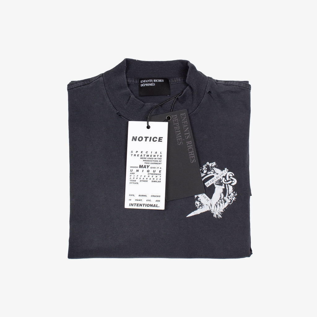 UN SECRET LONG SLEEVE TEE