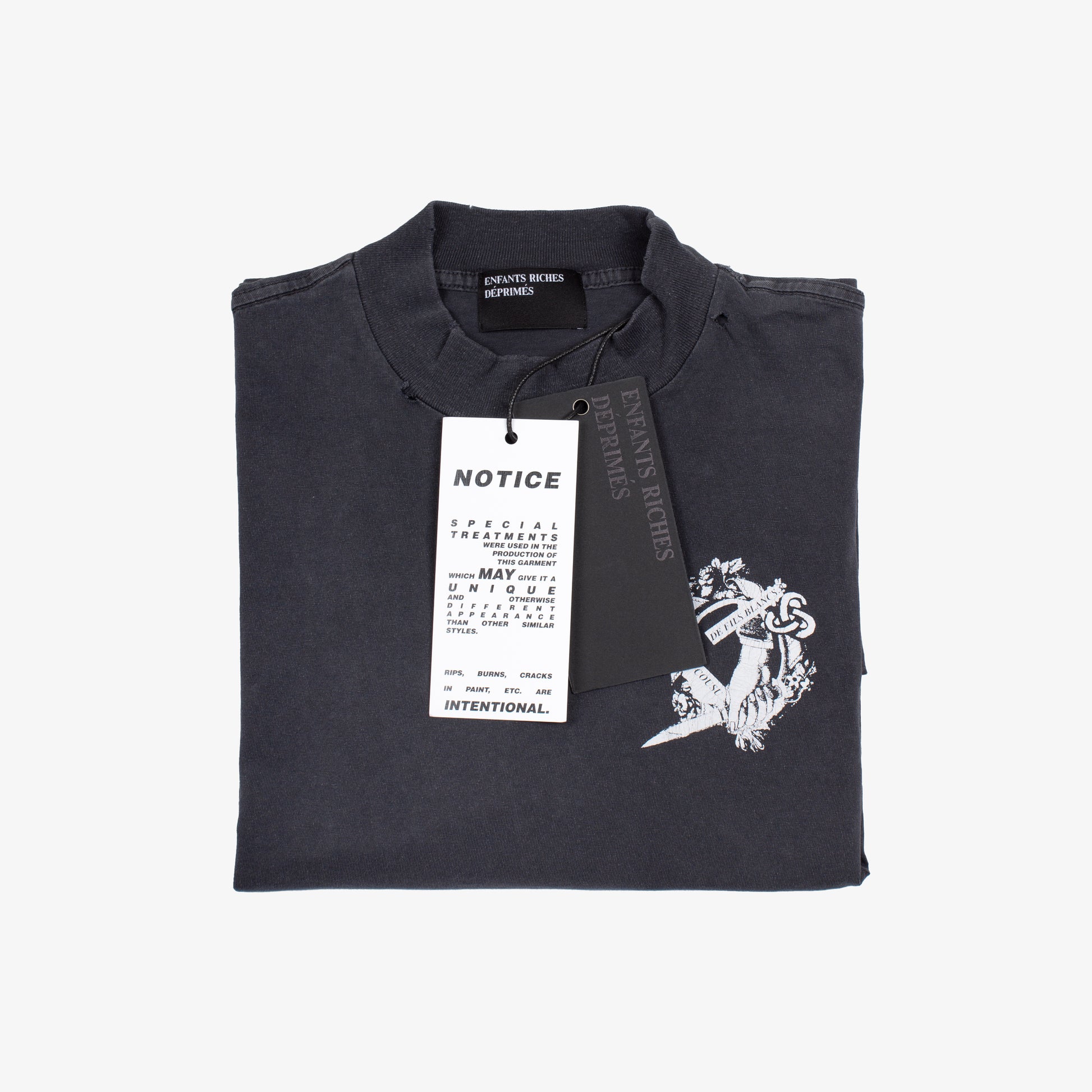 UN SECRET LONG SLEEVE TEE