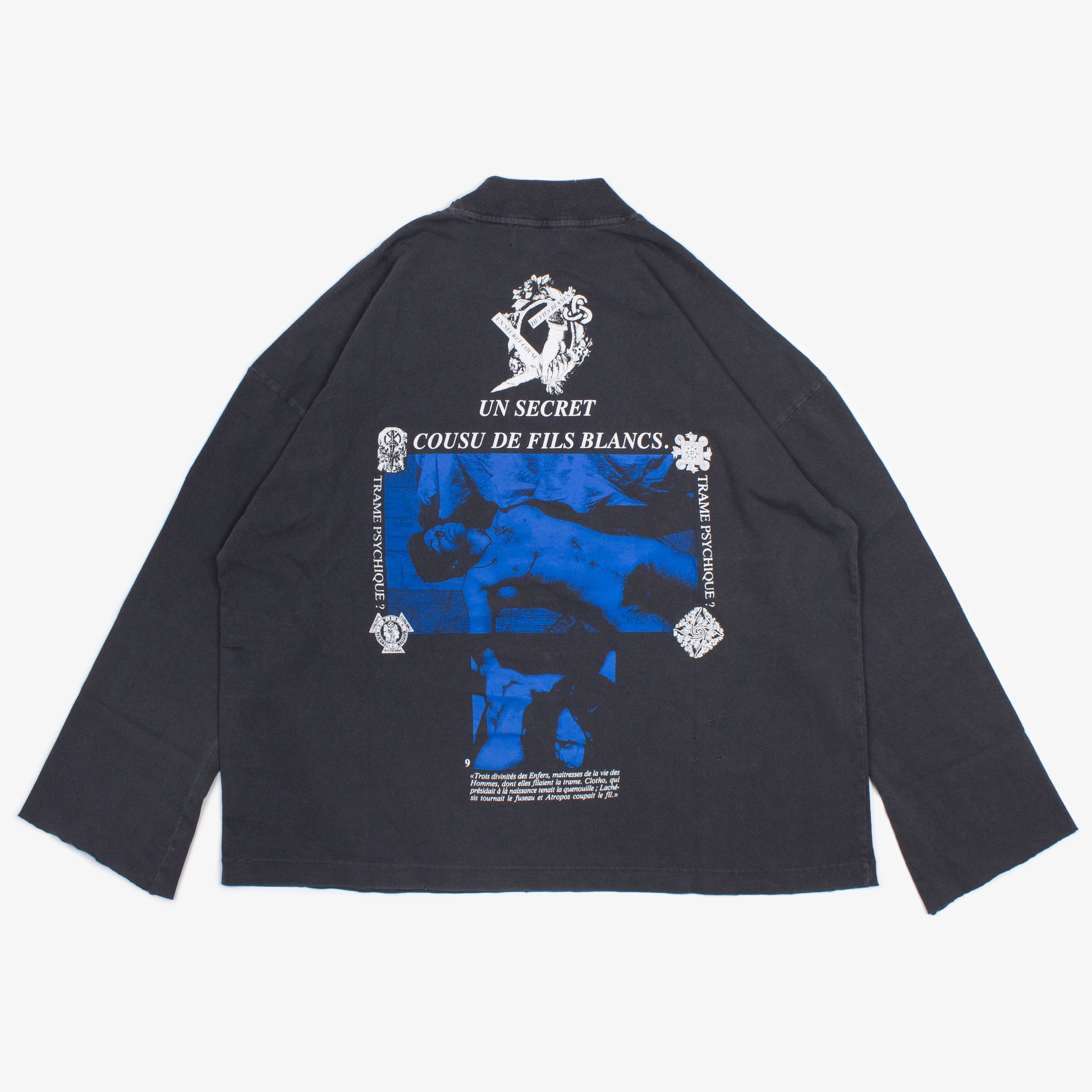 UN SECRET LONG SLEEVE TEE