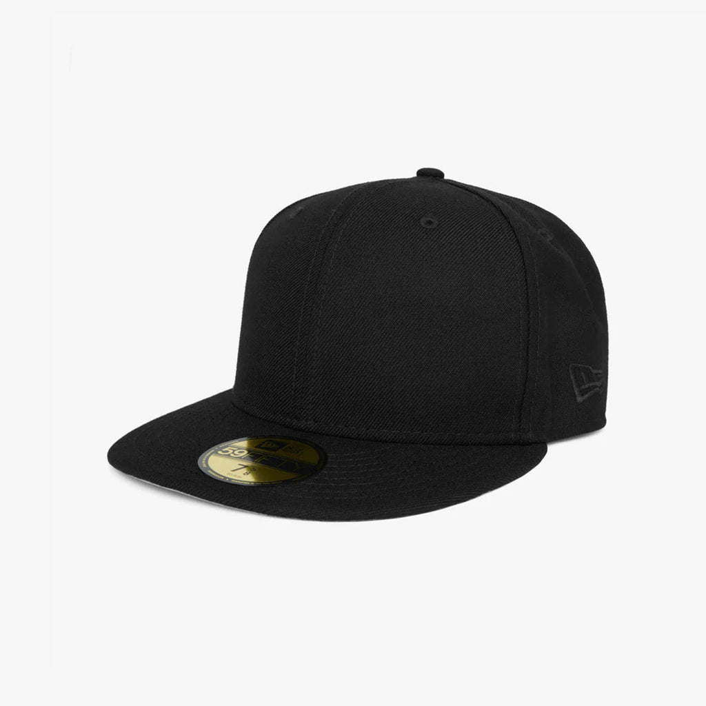 x NEW ERA FITTED HAT