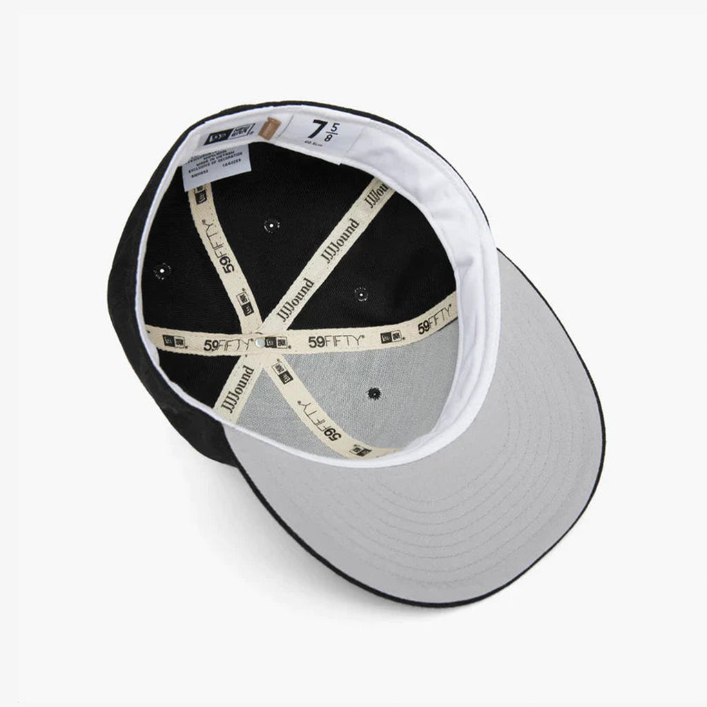 x NEW ERA FITTED HAT