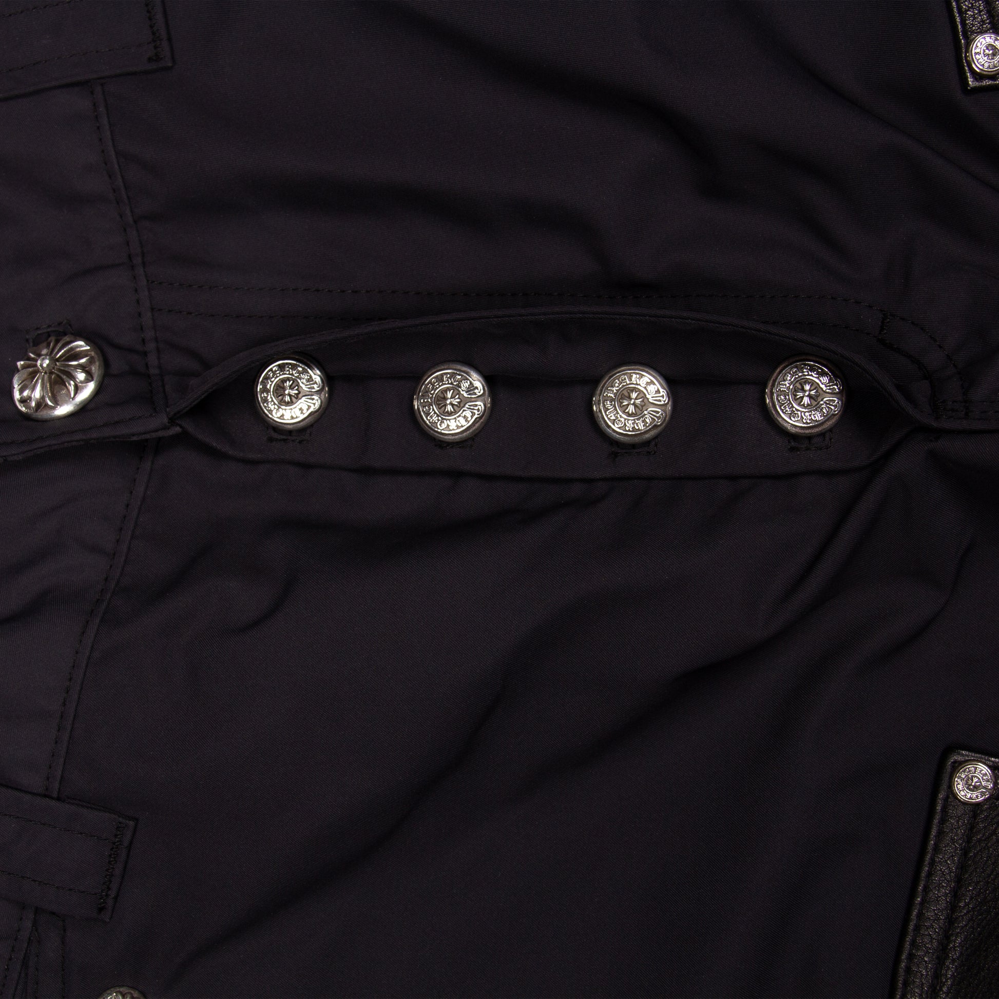 LEATHER KNEE CROSS PATCH CARPENTER PANT