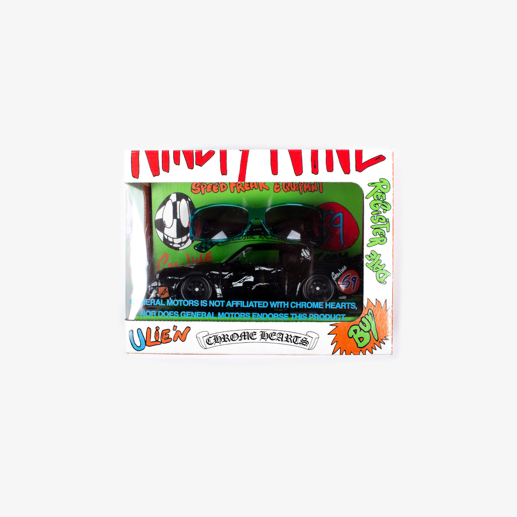 BLUE ULIE’N MATTY BOY SUNGLASSES AND MODEL CAR