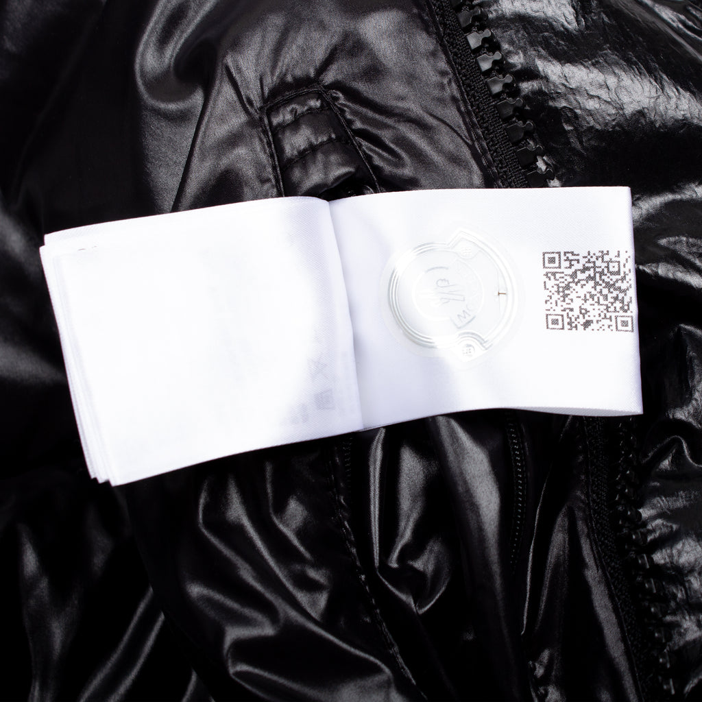BLACK MAYA 70TH ANNIVERSARY PUFFER | 2
