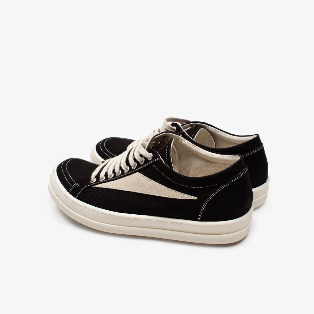 LOWTOP VINTAGE SNEAKERS