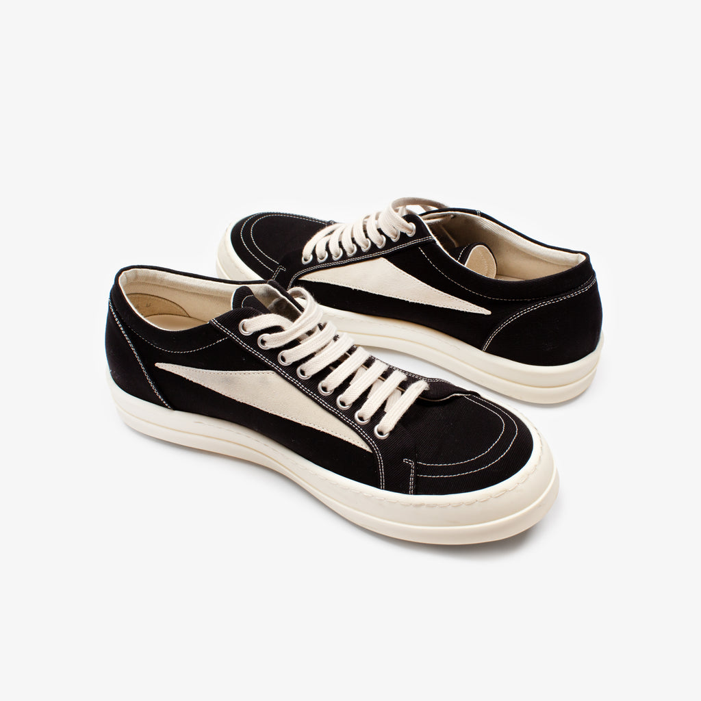 LOWTOP VINTAGE SNEAKERS