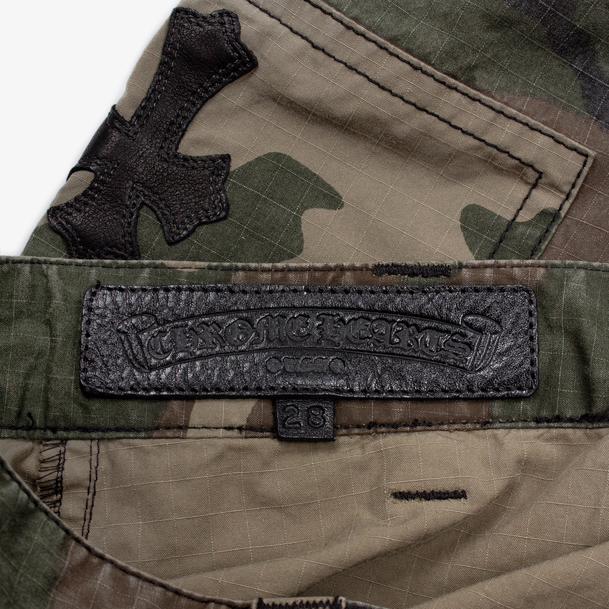 CROSS PATCH CAMO SKIRT