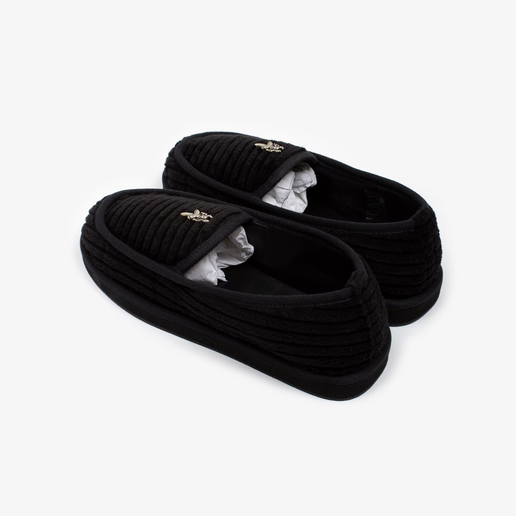 BLACK DAGGER SLIPPER