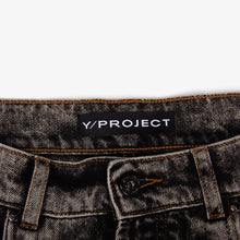 Load image into Gallery viewer, BLACKWASH WIRE DENIM