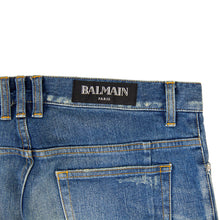 Load image into Gallery viewer, BALMAIN AW17 DISTRESSED KNEE RIP DENIM