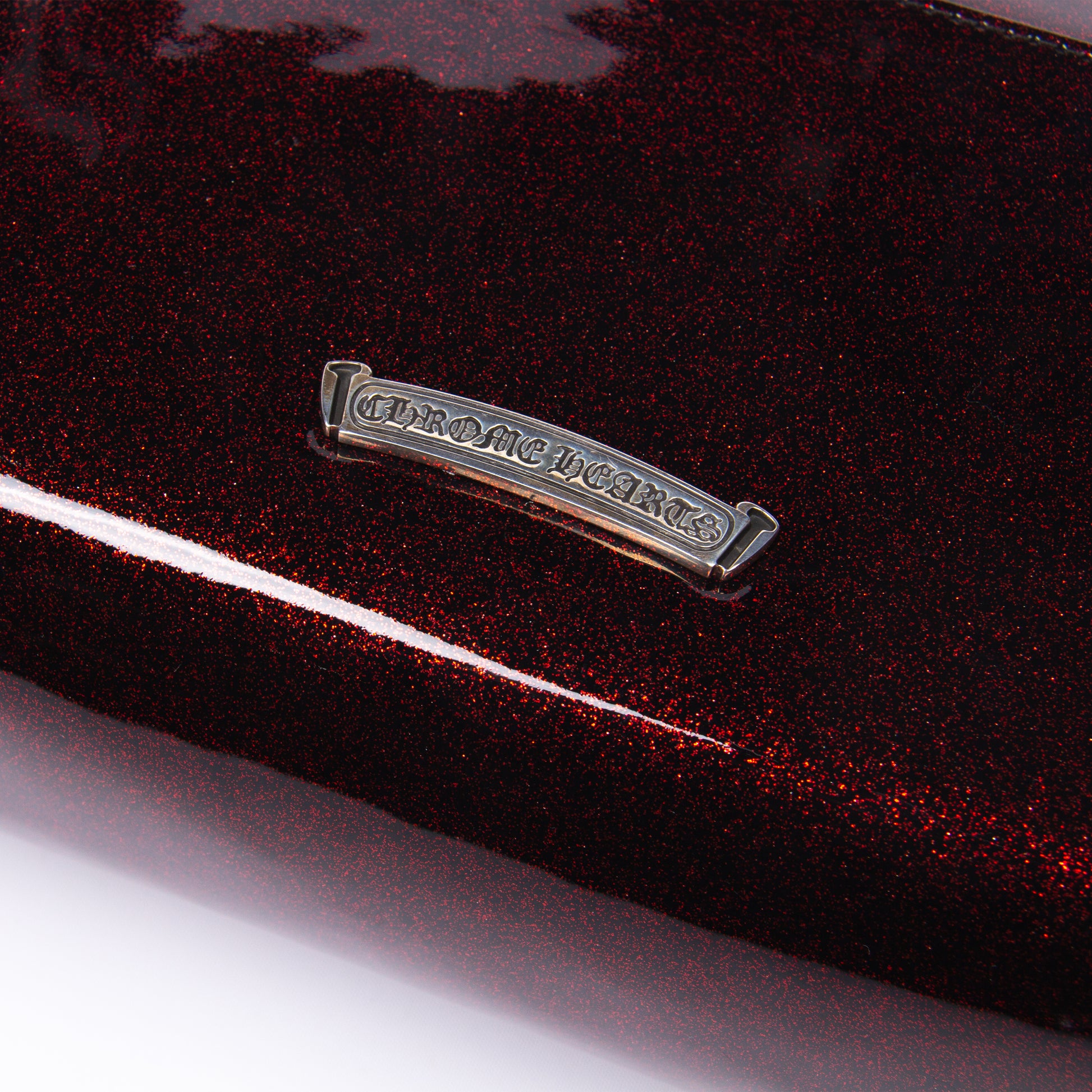 EXTRA LARGE DAGGER GLITTER FLAP BAG (1/1)