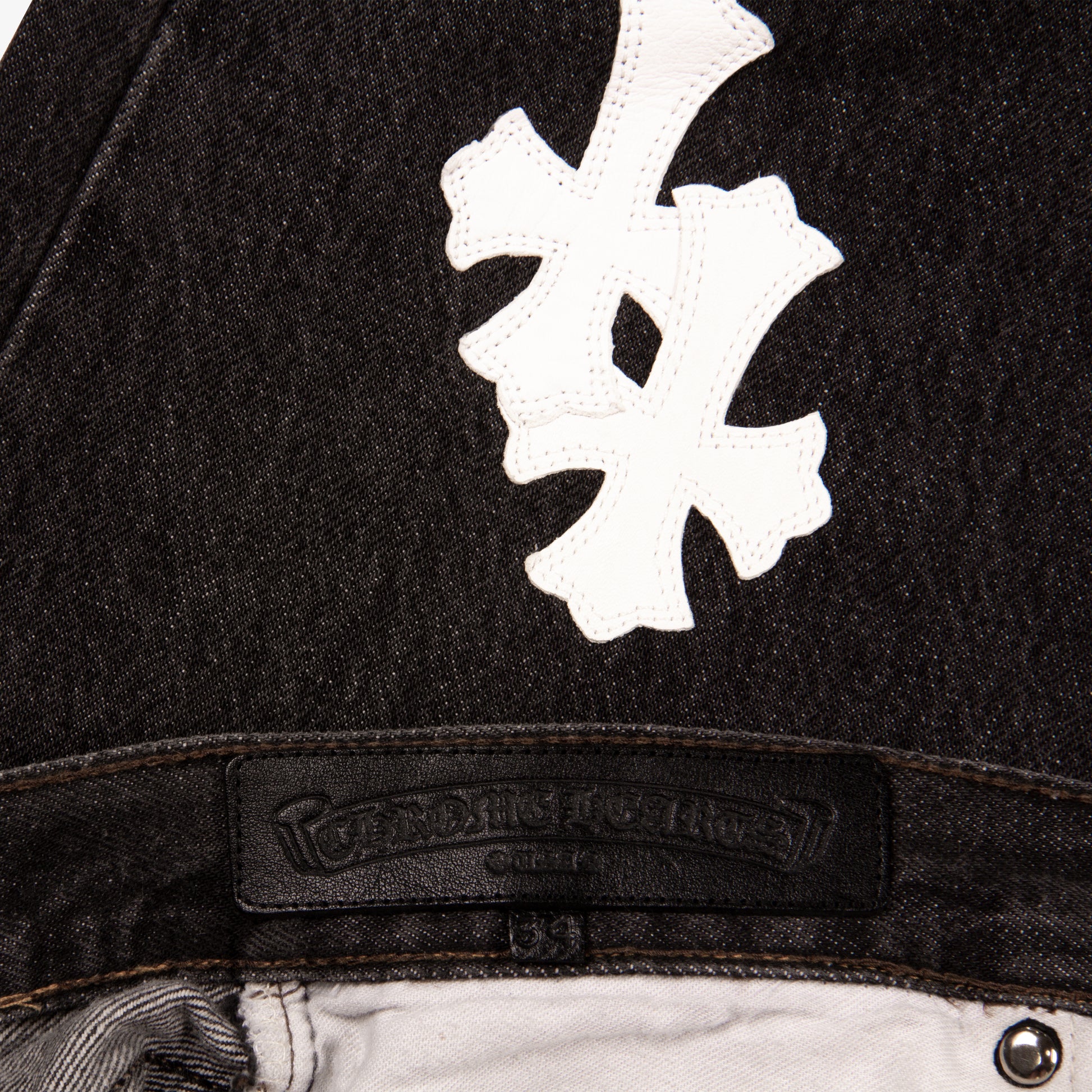 WHITE CROSS PATCH DENIM