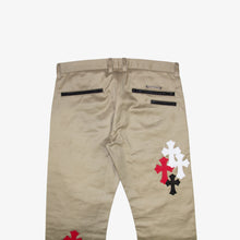 Load image into Gallery viewer, MIXED CROSS PATCH CHINO PANT (1/1)