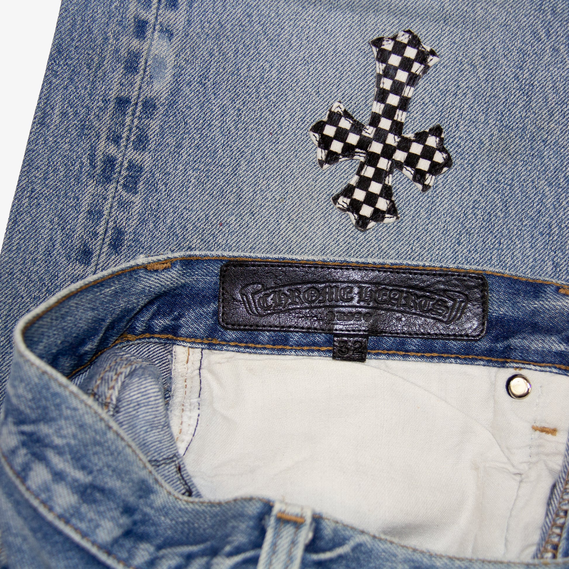 CHECKERED CROSS PATCH DENIM