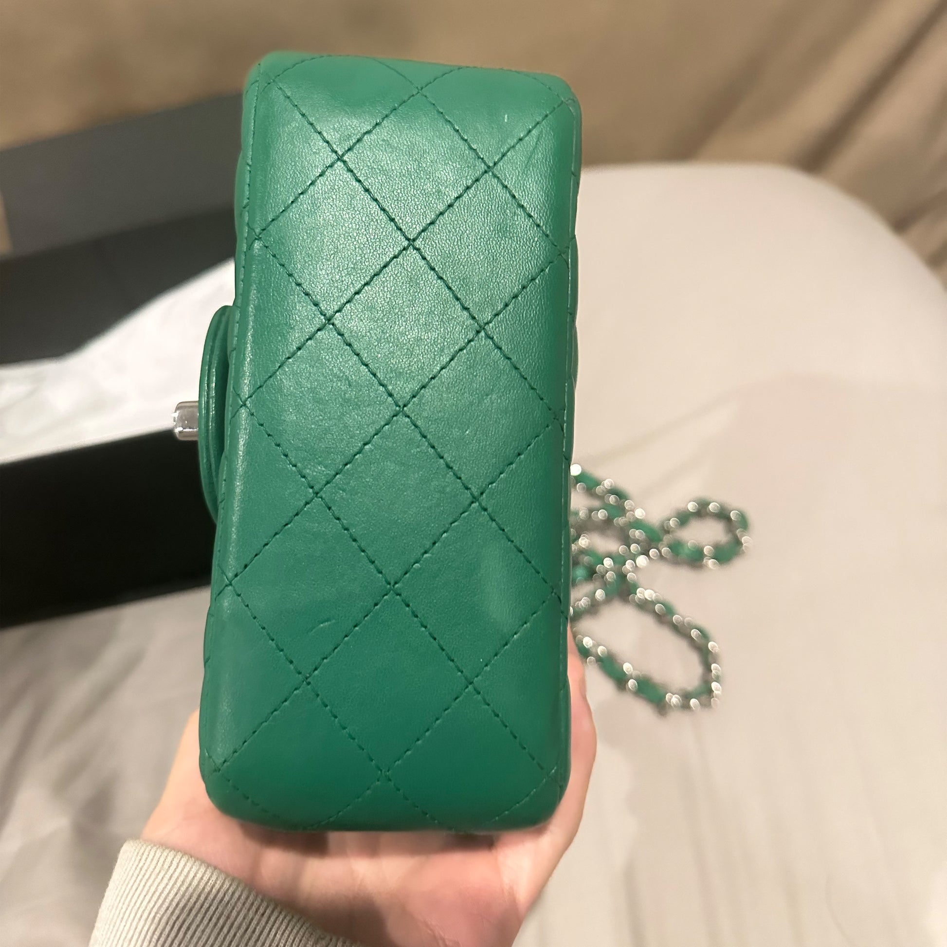 GREEN QUILTED MINI FLAP