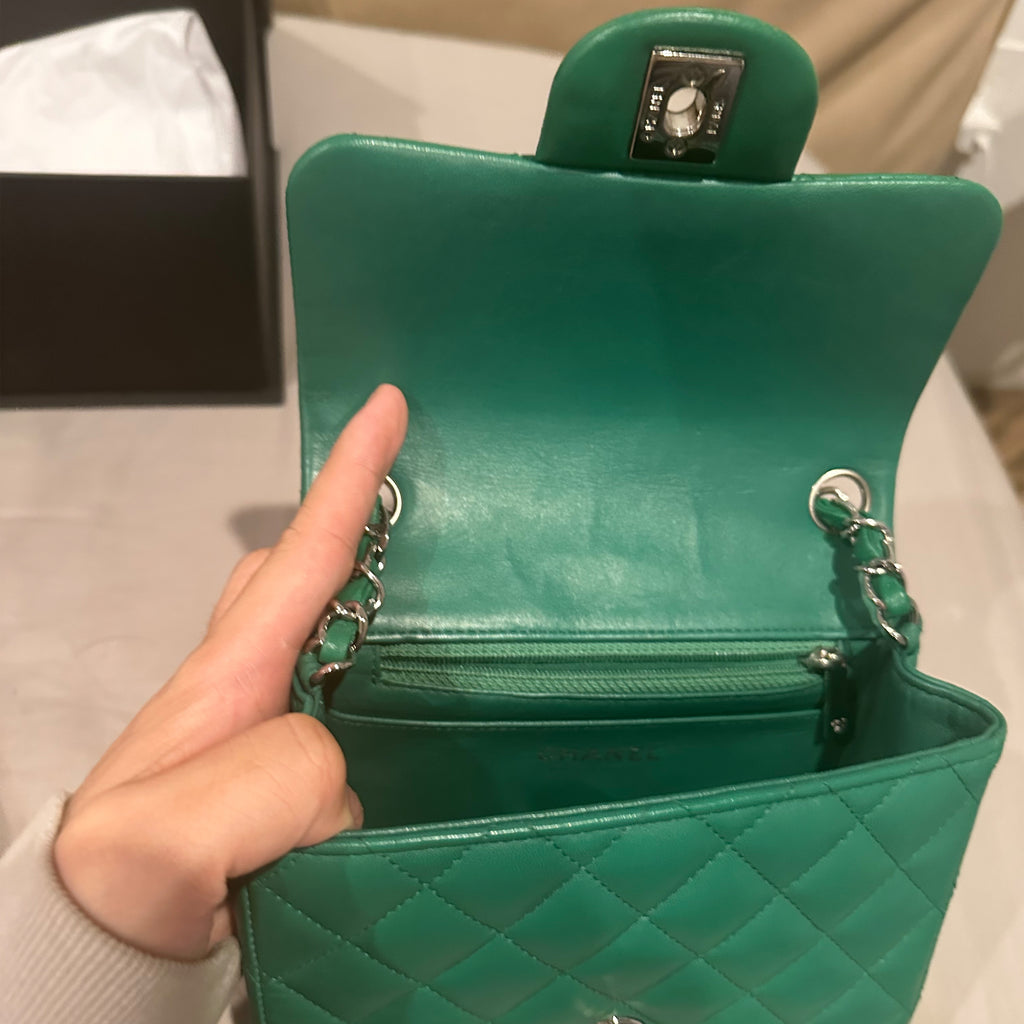 GREEN QUILTED MINI FLAP