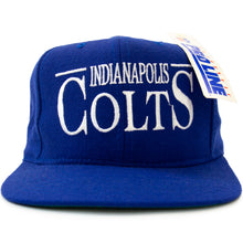 Load image into Gallery viewer, INDIANAPOLIS COLTS 1990 VINTAGE SNAPBACK
