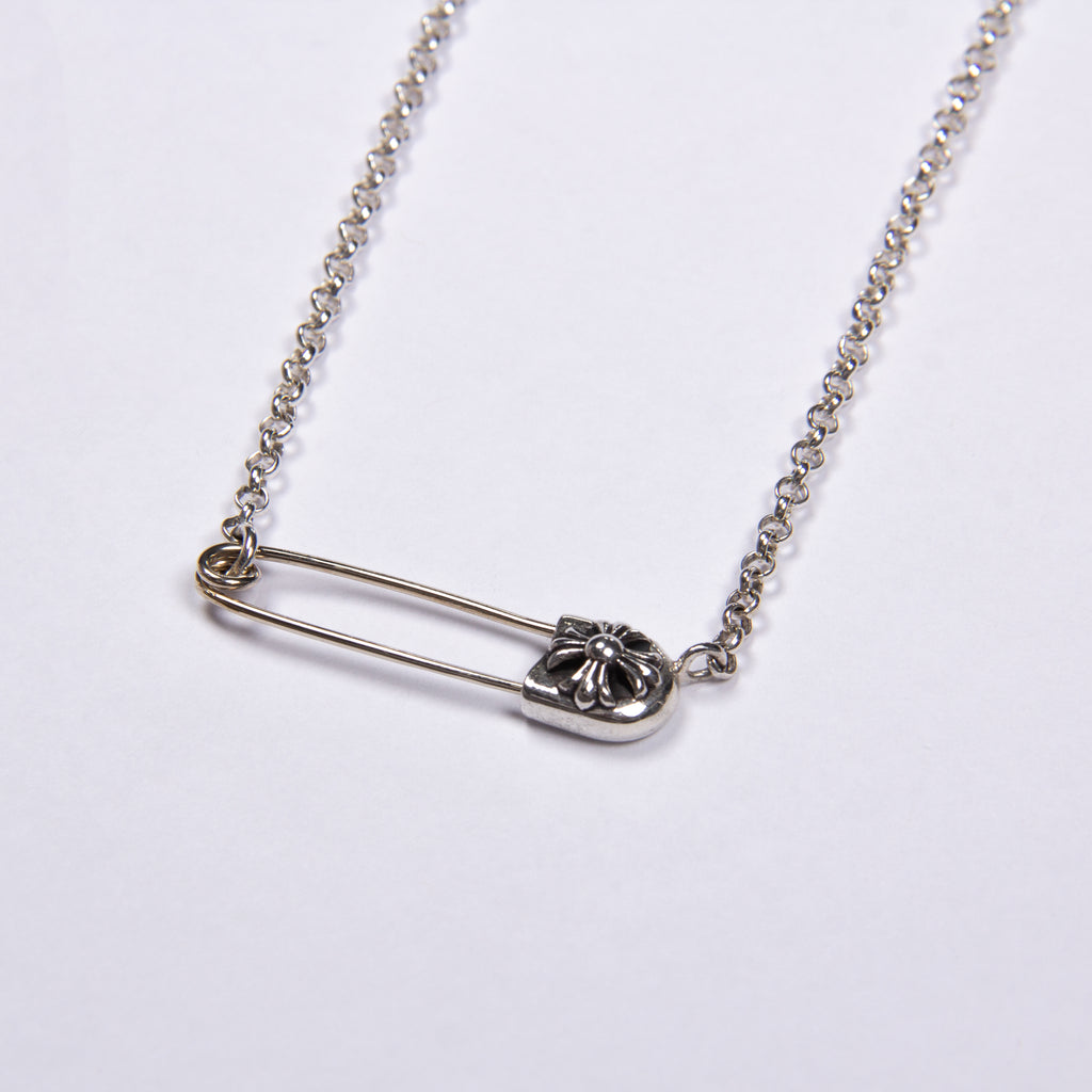 .925 SAFETY PIN NECKLACE