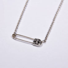Load image into Gallery viewer, .925 SAFETY PIN NECKLACE