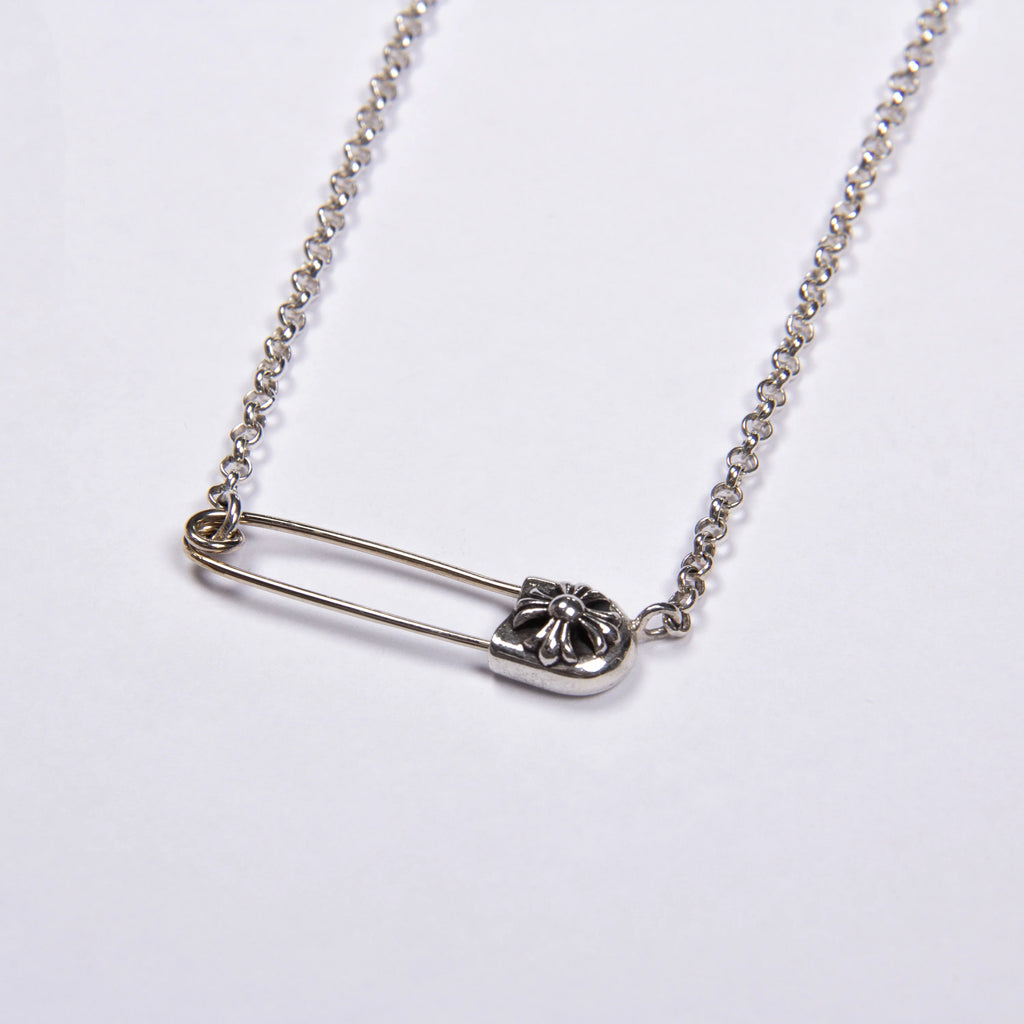 .925 SAFETY PIN NECKLACE
