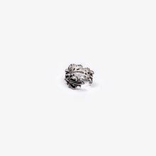 Load image into Gallery viewer, CLASSIC DOUBLE FLORAL RING | 9.5