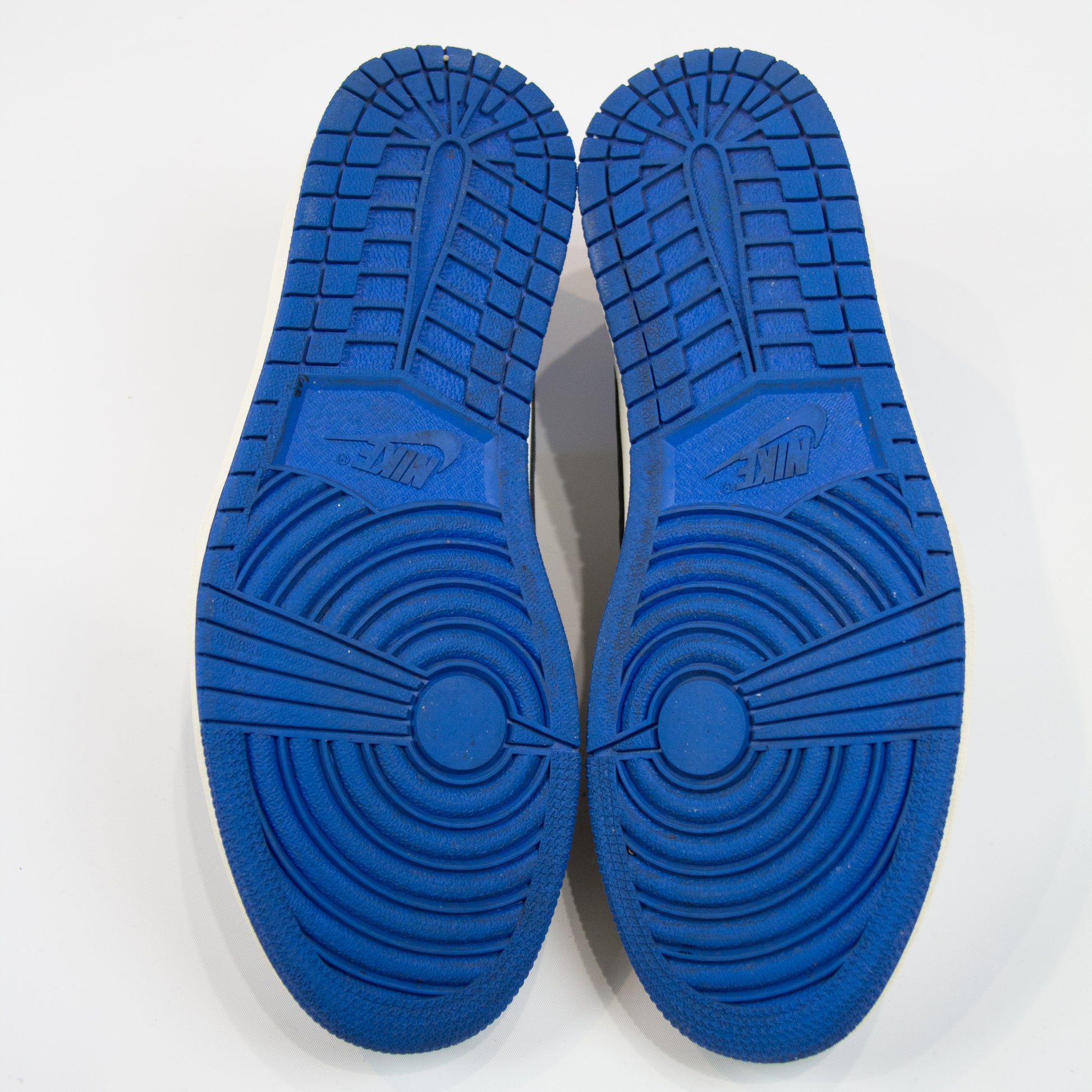 x TRAVIS SCOTT FRAGMENT 1 LOW