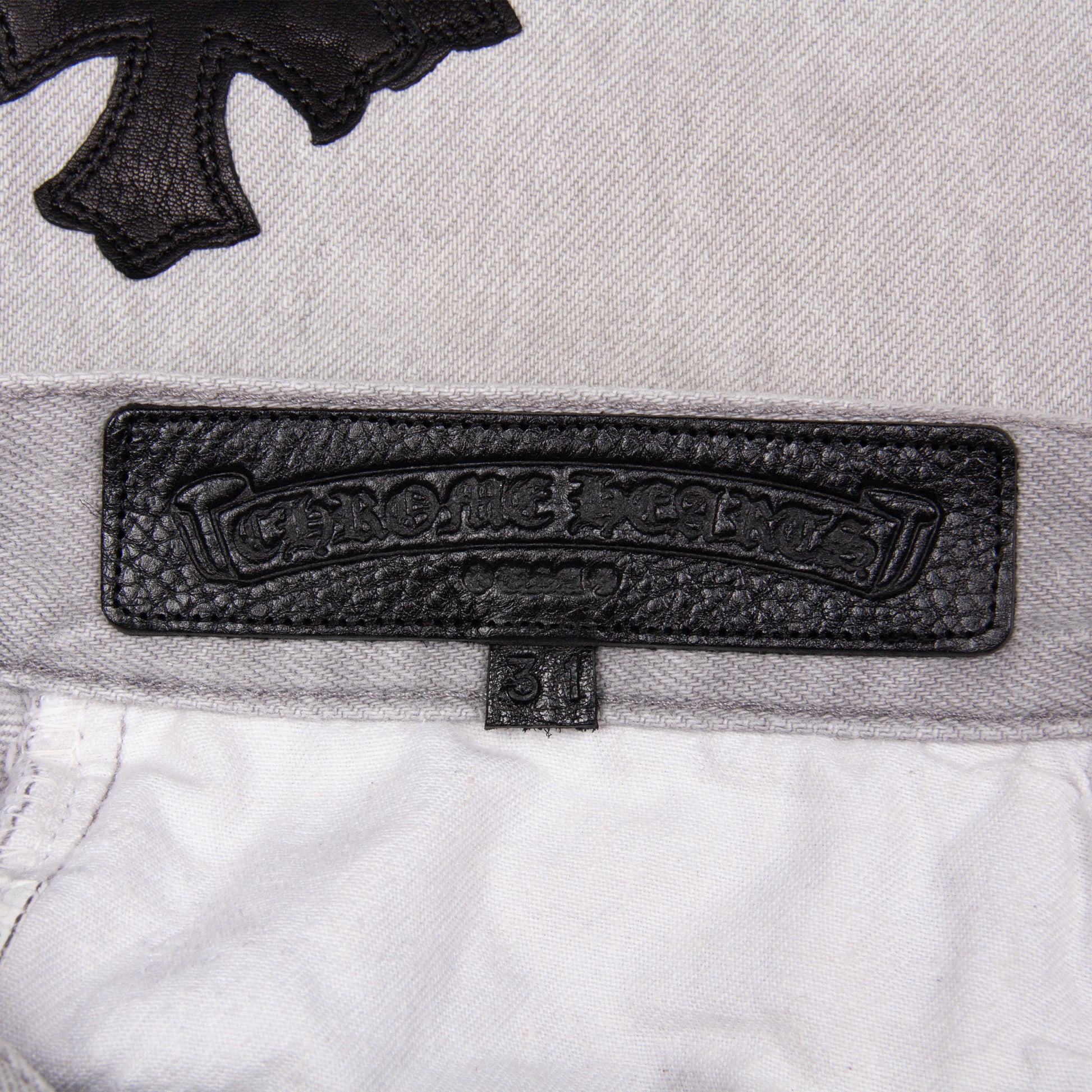 GREY CLASSIC CROSS PATCH DENIM