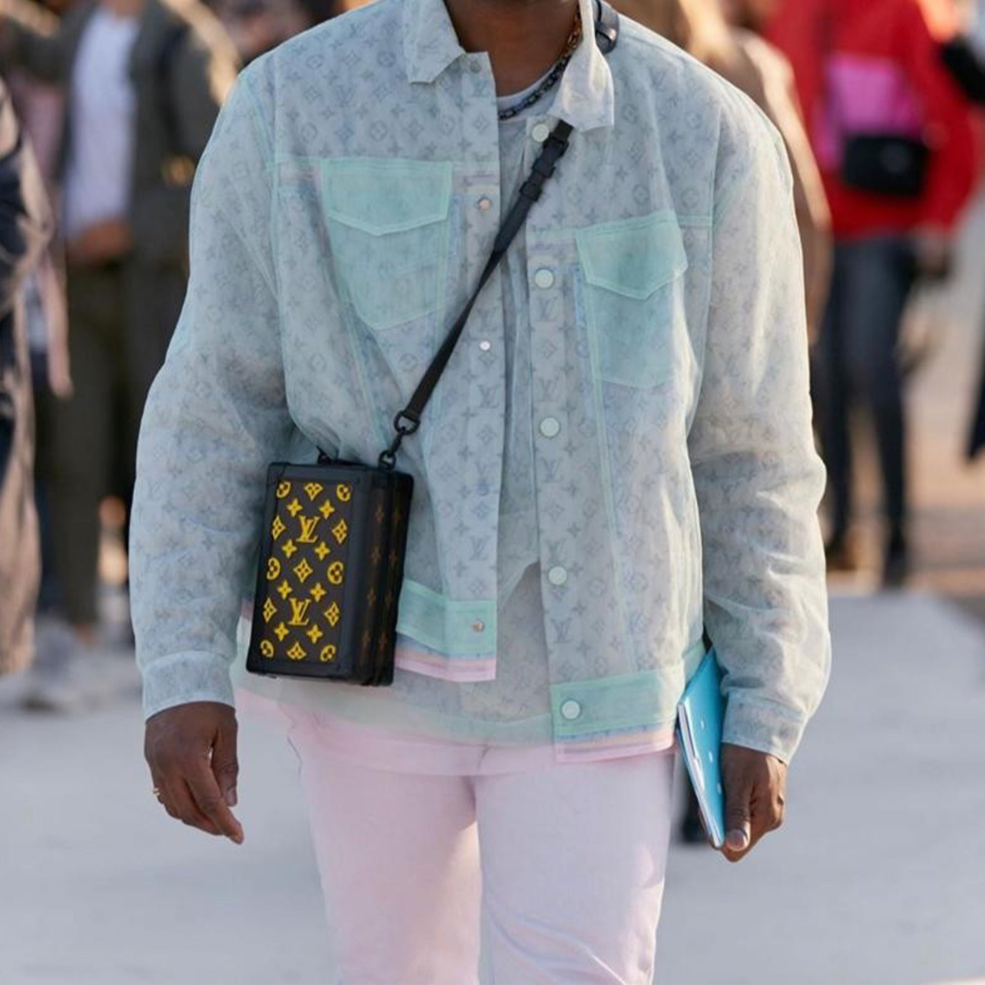 3D LOGO VERTICAL SOFT TRUNK