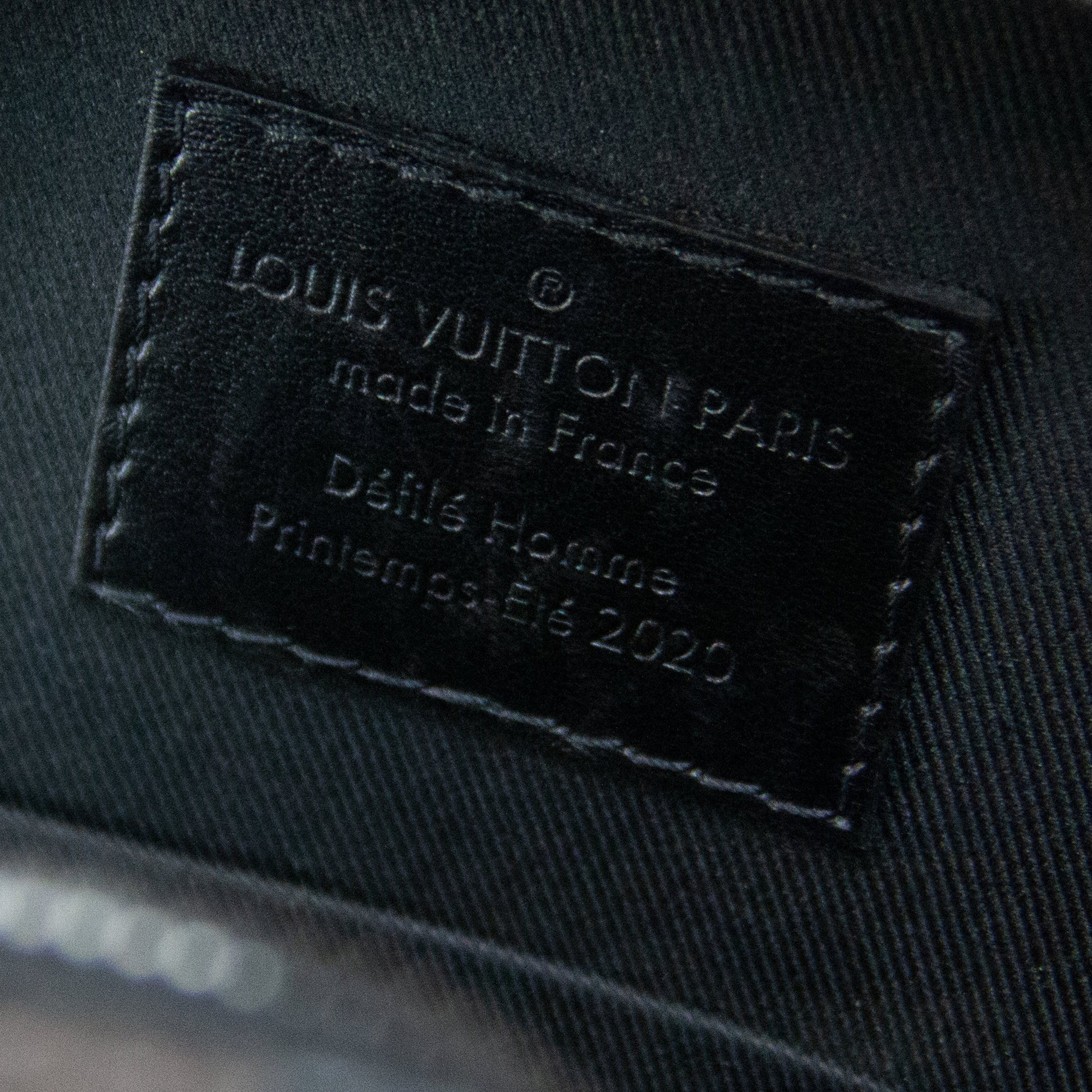 3D LOGO VERTICAL SOFT TRUNK