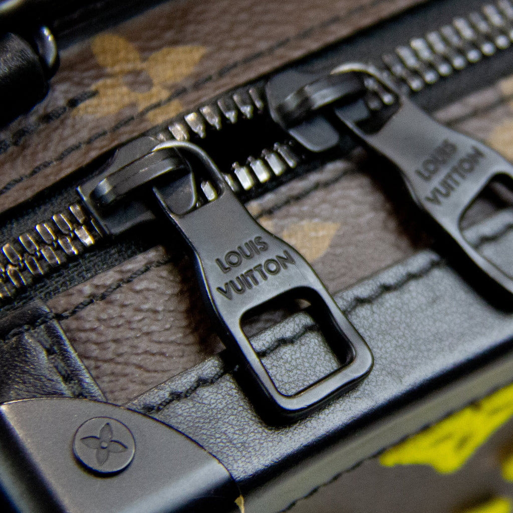 3D LOGO VERTICAL SOFT TRUNK