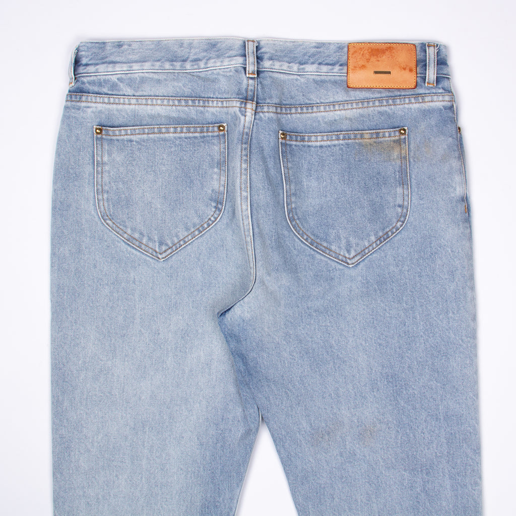 STAPLES EDITION LIGHT WASH DENIM