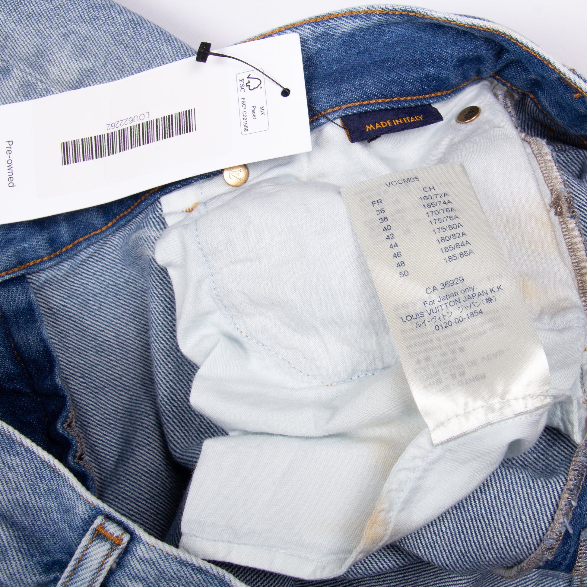 STAPLES EDITION LIGHT WASH DENIM