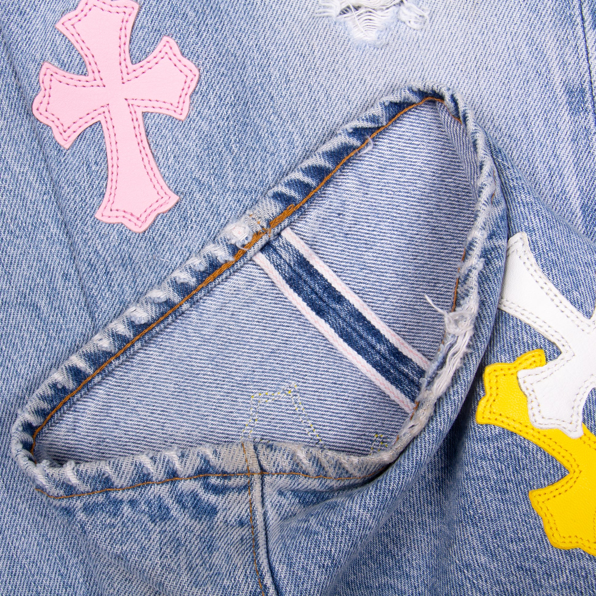 MULTI COLOR CROSS PATCH DENIM 1/1