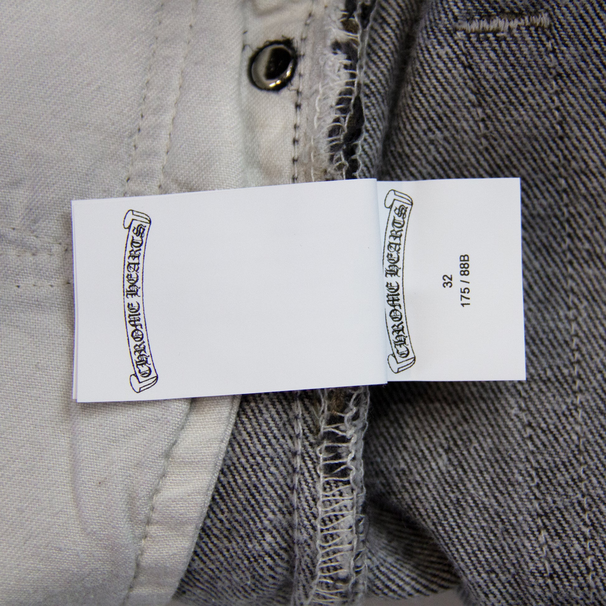 MULTI COLOR CROSS PATCH DENIM