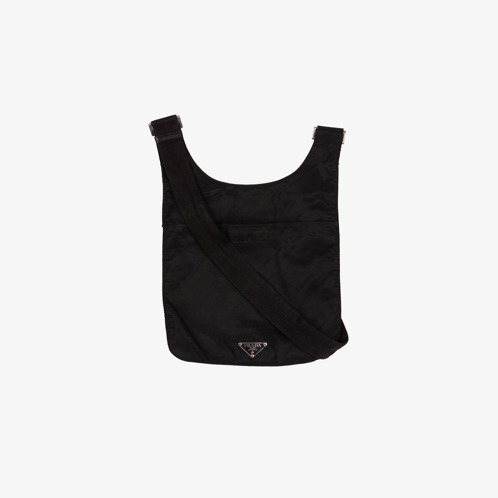 VINTAGE 90's NYLON CROSSBODY BAG