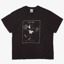 Load image into Gallery viewer, VINTAGE PEARL JAM 1993 BOUNDLESS TEE